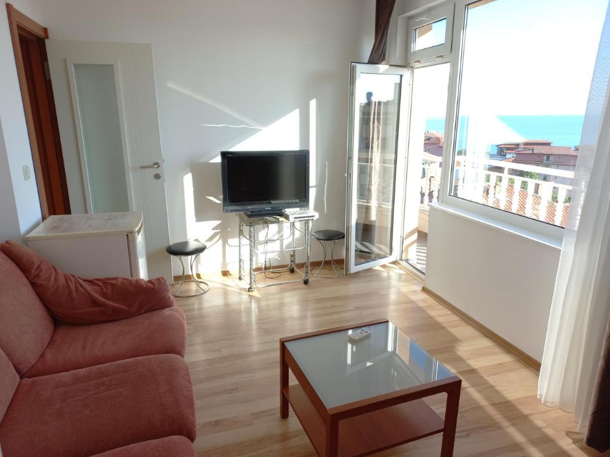 סבטי ולאס Guest House Rona - Free Parking And Sea View מראה חיצוני תמונה