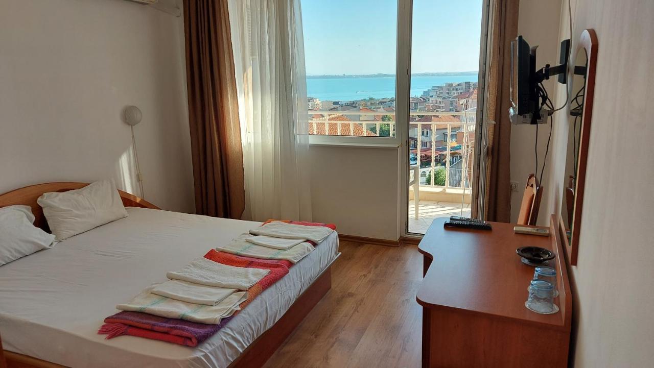 סבטי ולאס Guest House Rona - Free Parking And Sea View מראה חיצוני תמונה