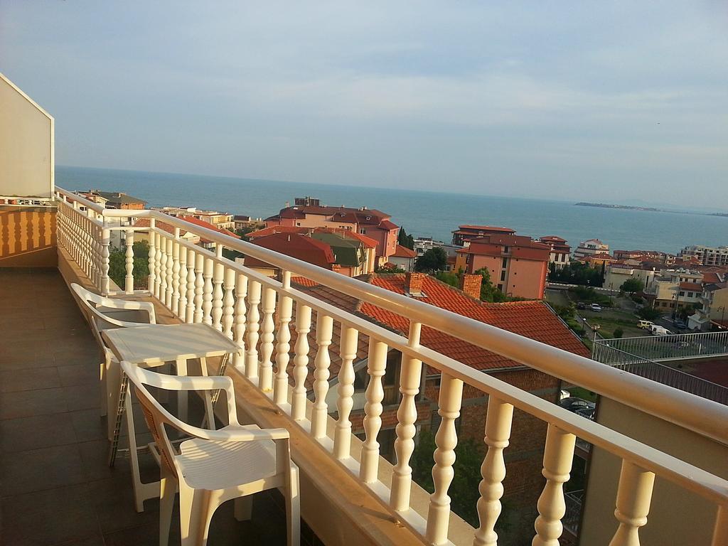 סבטי ולאס Guest House Rona - Free Parking And Sea View מראה חיצוני תמונה
